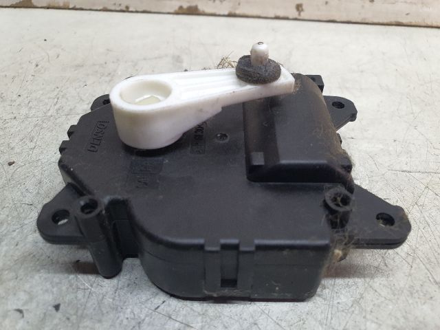 bontott TOYOTA AURIS Fűtés Állító Motor