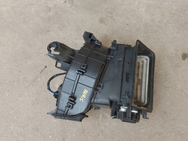 bontott TOYOTA AURIS Fűtőmotor (Klímás)