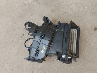 bontott TOYOTA AURIS Fűtőmotor (Klímás)