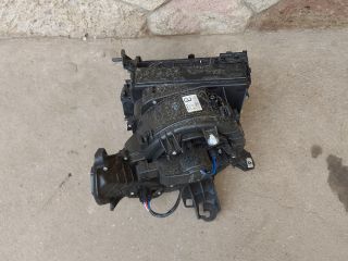 bontott TOYOTA AURIS Fűtőmotor (Klímás)