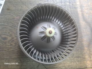 bontott TOYOTA AURIS Fűtőmotor (Nem klímás)