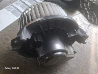 bontott TOYOTA AURIS Fűtőmotor (Nem klímás)