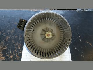 bontott TOYOTA AURIS Fűtőmotor (Nem klímás)