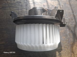 bontott TOYOTA AURIS Fűtőmotor (Nem klímás)