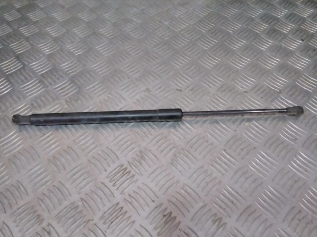 bontott TOYOTA AURIS Gázrugós Kitámasztó Teleszkóp Csomagtérajtó Bal