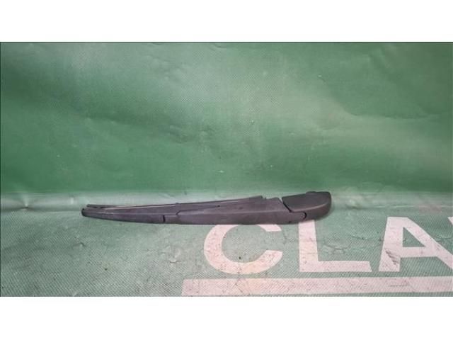 bontott TOYOTA AURIS Hátsó Ablaktörlő Kar