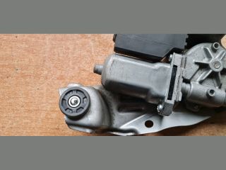 bontott TOYOTA AURIS Hátsó Ablaktörlő Motor