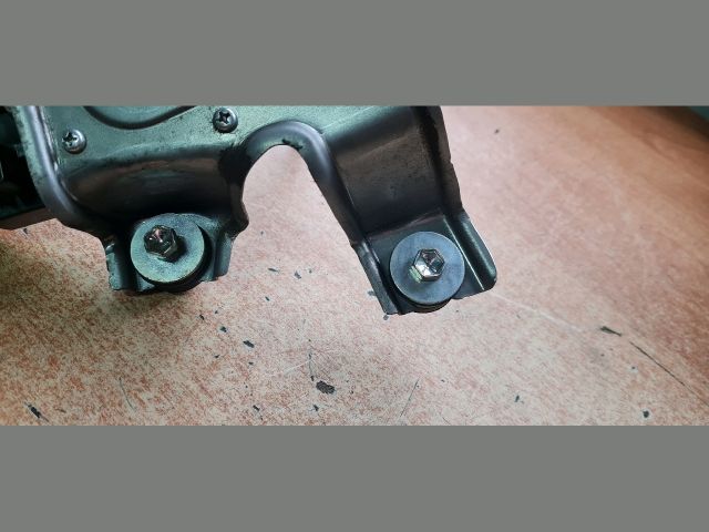 bontott TOYOTA AURIS Hátsó Ablaktörlő Motor