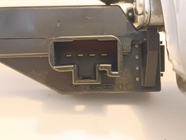 bontott TOYOTA AURIS Hátsó Ablaktörlő Motor