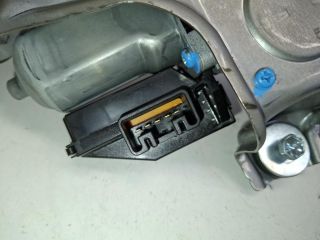 bontott TOYOTA AURIS Hátsó Ablaktörlő Motor