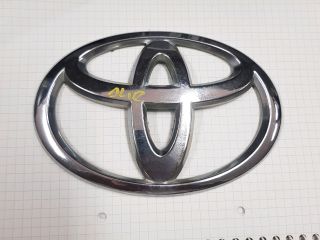bontott TOYOTA AURIS Hátsó Embléma