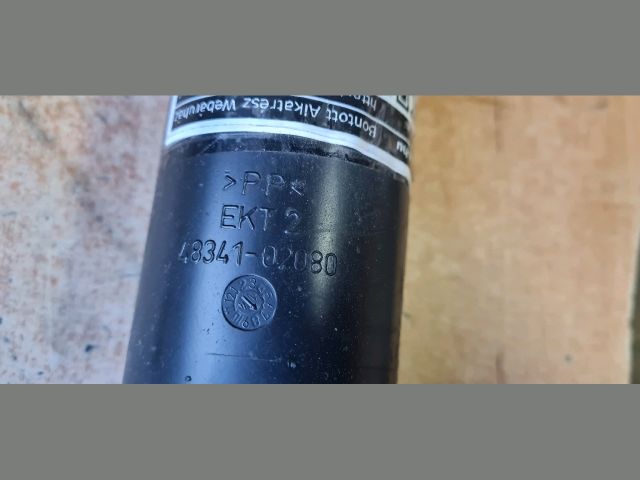 bontott TOYOTA AURIS Hátsó Lengéscsillapító (Pozíciófüggetlen)