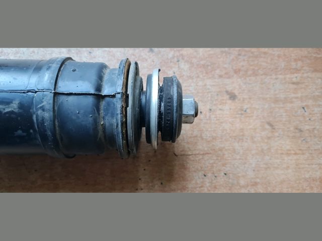 bontott TOYOTA AURIS Hátsó Lengéscsillapító (Pozíciófüggetlen)