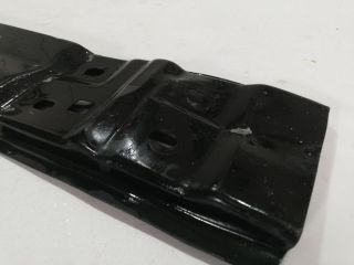 bontott TOYOTA AURIS Hátsó Lökhárító Merevítő (Fém)