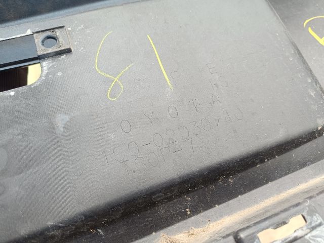 bontott TOYOTA AURIS Hátsó Lökhárító (Részeivel)