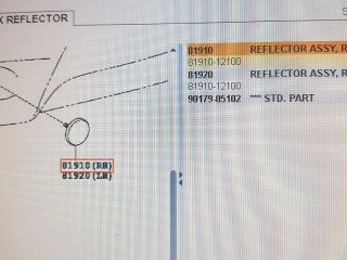 bontott TOYOTA AURIS Hátsó Prizma