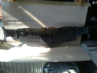 bontott TOYOTA AURIS Hűtőrács