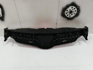 bontott TOYOTA AURIS Hűtőrács