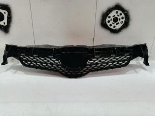 bontott TOYOTA AURIS Hűtőrács