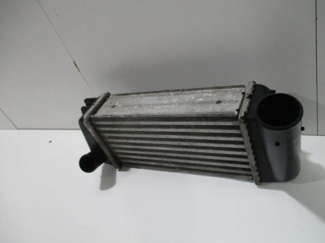 bontott TOYOTA AURIS Intercooler
