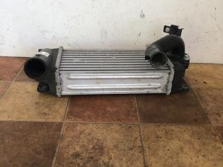 bontott TOYOTA AURIS Intercooler
