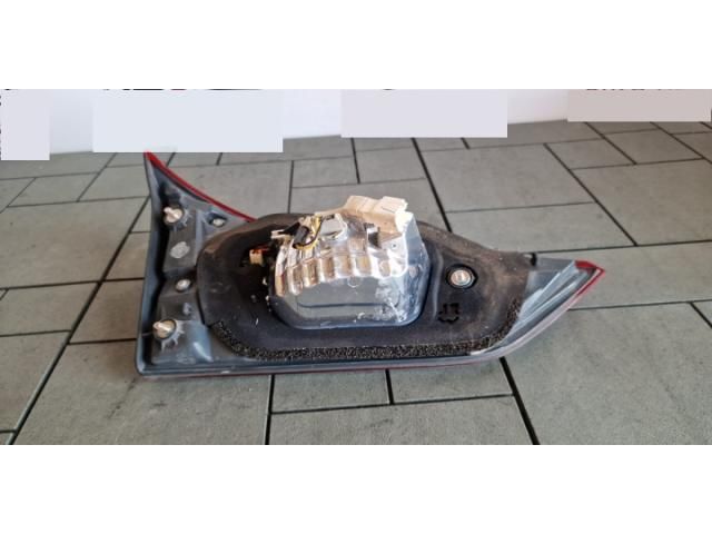 bontott TOYOTA AURIS Jobb Belső Hátsó Lámpa