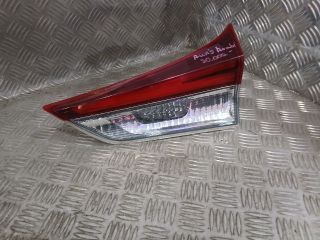 bontott TOYOTA AURIS Jobb Belső Hátsó Lámpa