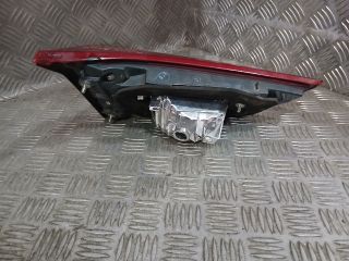 bontott TOYOTA AURIS Jobb Belső Hátsó Lámpa