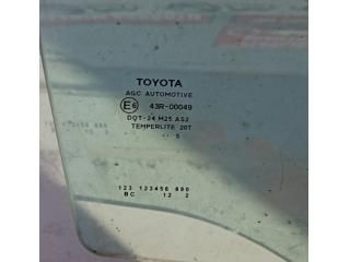 bontott TOYOTA AURIS Jobb első Ablak