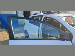 bontott TOYOTA AURIS Jobb első Ablak