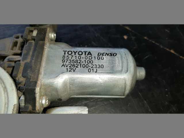 bontott TOYOTA AURIS Jobb első Ablakemelő Szerkezet (Elektromos)