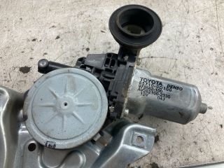 bontott TOYOTA AURIS Jobb első Ablakemelő Szerkezet (Elektromos)