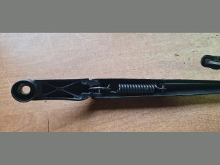 bontott TOYOTA AURIS Jobb első Ablaktörlő Kar