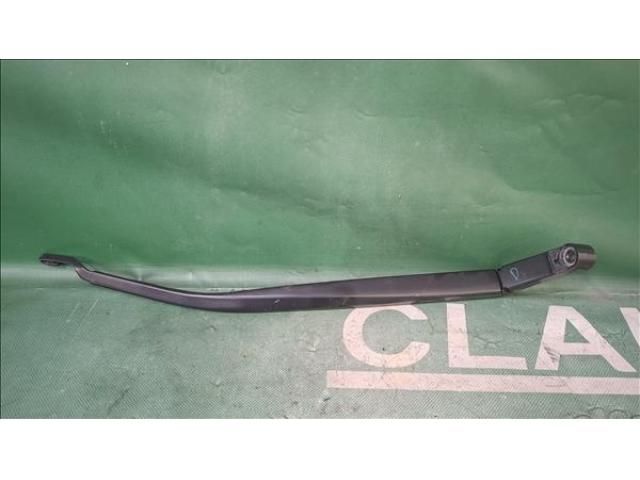 bontott TOYOTA AURIS Jobb első Ablaktörlő Kar