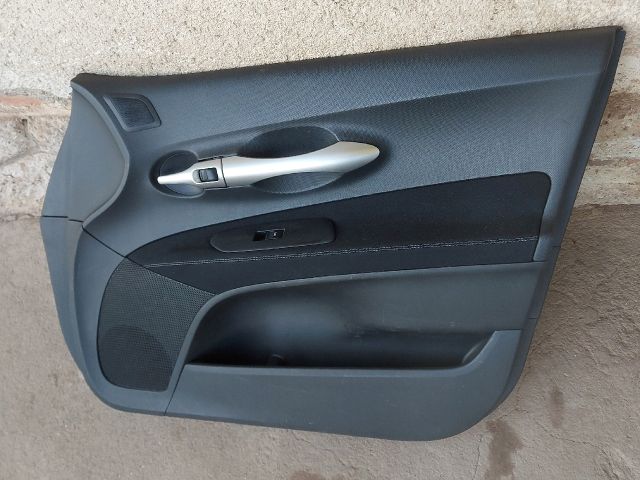 bontott TOYOTA AURIS Jobb első Ajtó Kárpit