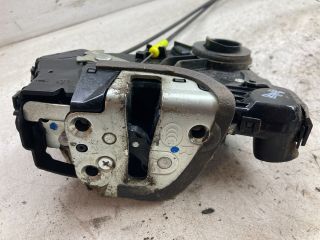 bontott TOYOTA AURIS Jobb első Ajtózár