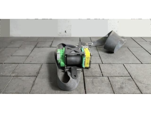 bontott TOYOTA AURIS Jobb első Biztonsági Öv