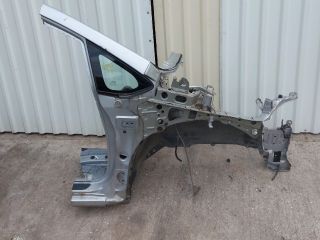 bontott TOYOTA AURIS Jobb első Negyed Karosszéria Csomag