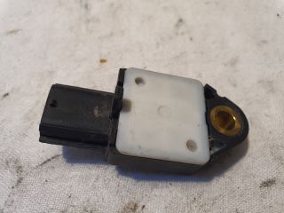 bontott TOYOTA AURIS Jobb első Oldal Ütközés Érzékelő