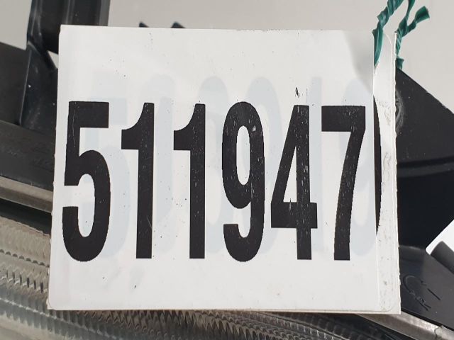 bontott TOYOTA AURIS Jobb Fényszóró