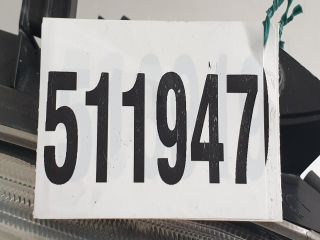 bontott TOYOTA AURIS Jobb Fényszóró