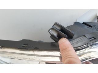 bontott TOYOTA AURIS Jobb Fényszóró