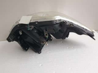 bontott TOYOTA AURIS Jobb Fényszóró