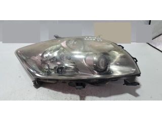 bontott TOYOTA AURIS Jobb Fényszóró