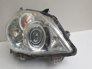 bontott TOYOTA AURIS Jobb Fényszóró