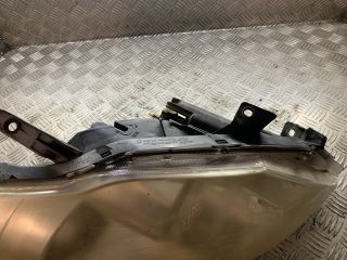 bontott TOYOTA AURIS Jobb Fényszóró