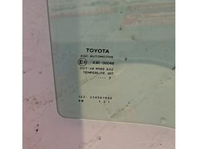 bontott TOYOTA AURIS Jobb hátsó Ablak