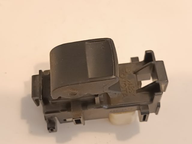 bontott TOYOTA AURIS Jobb hátsó Ablakemelő Kapcsoló