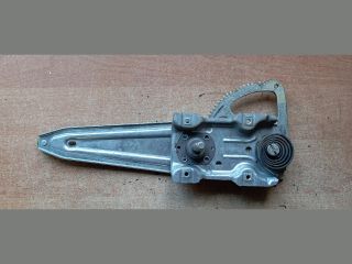 bontott TOYOTA AURIS Jobb hátsó Ablakemelő Szerkezet (Mechanikus)