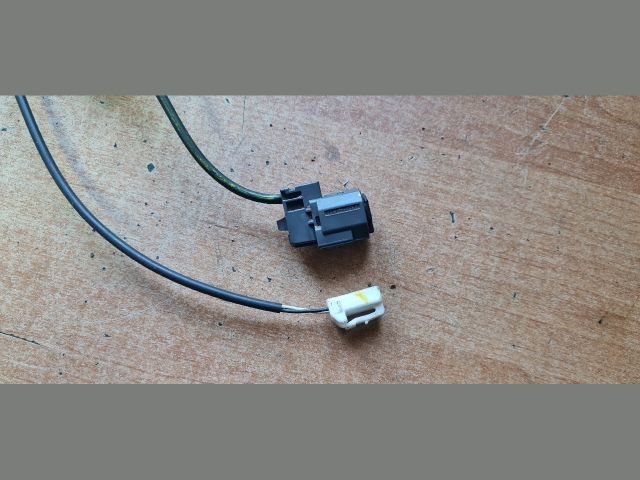 bontott TOYOTA AURIS Jobb hátsó ABS Kábel